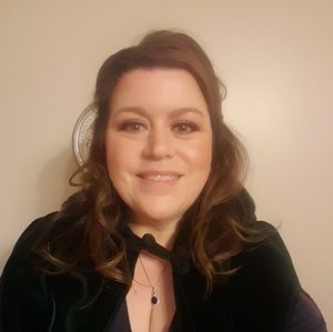 Meet your Posher, Catharine